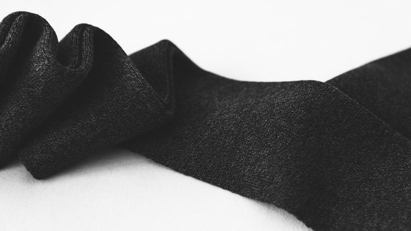Love Cashmere Sciarpa Infinity Uomo In Puro Cashmere 6 Strati, Lavorata A Mano In Scozia, Nero, 24x162 Cm